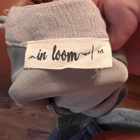 Sage Green High Neck Half Bell Sleeve Embroidered Blouse Medium - Picture 3 of 3